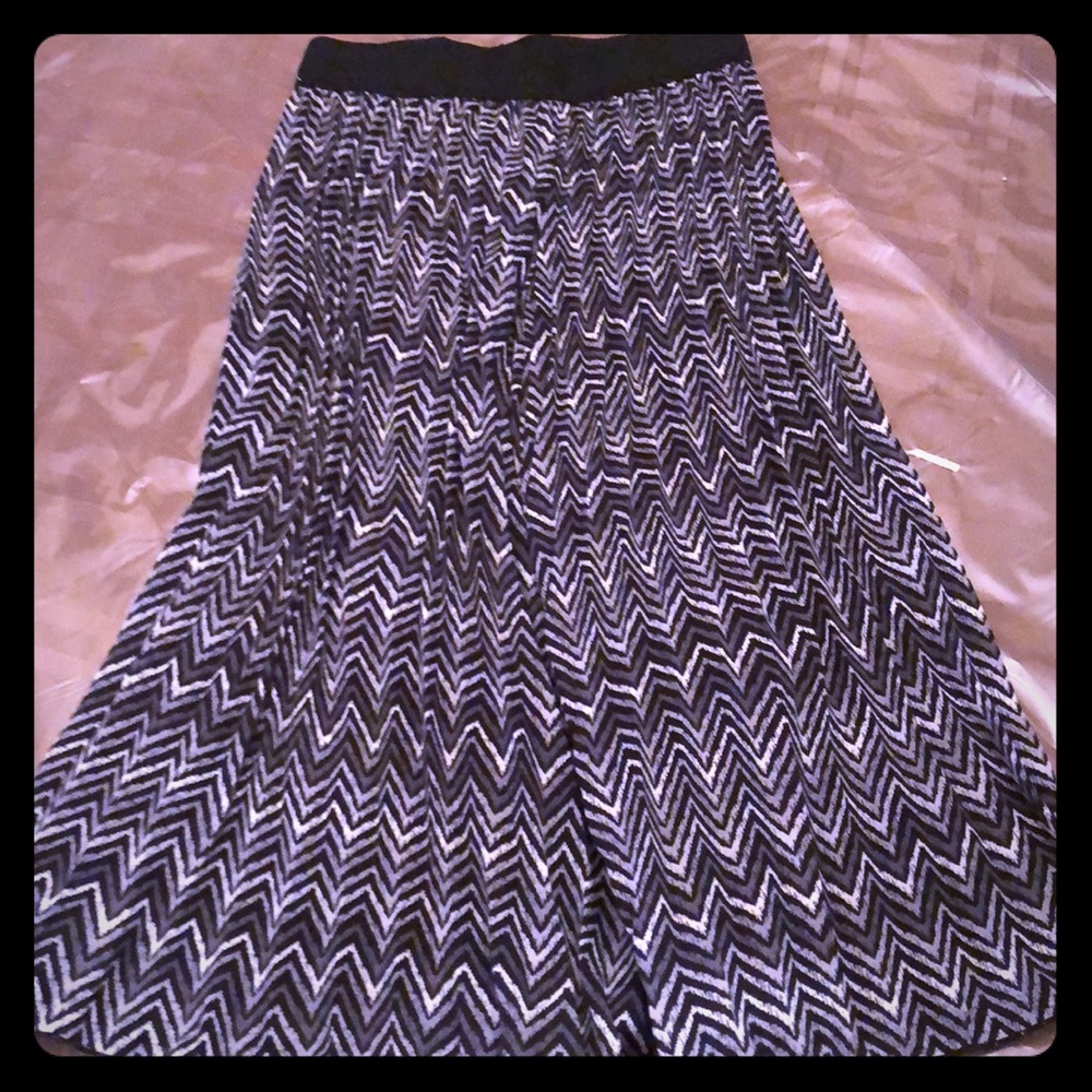 Lularoe Jill skirt , new, without tags